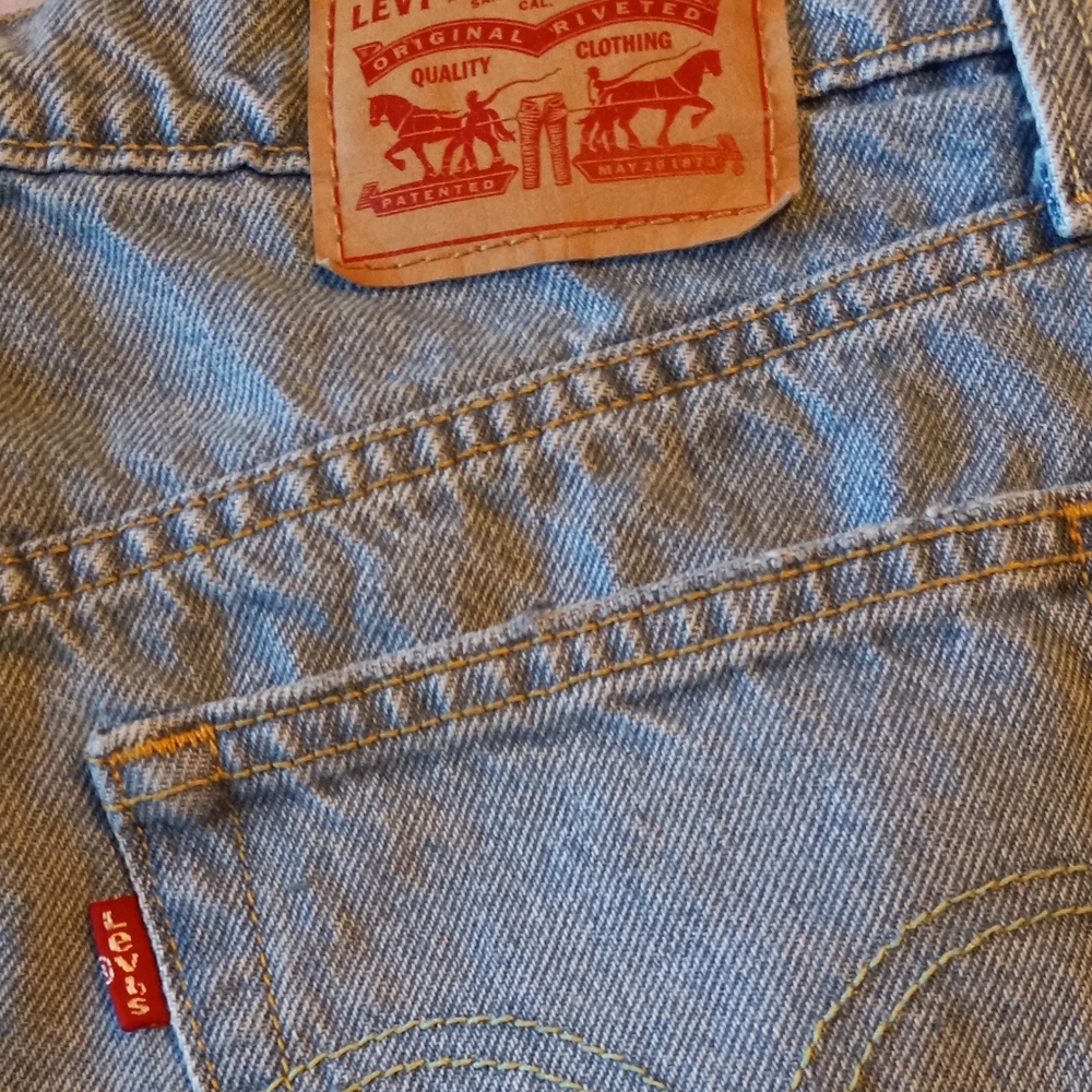 Levi's Denim skirt - Picture 4 of 6